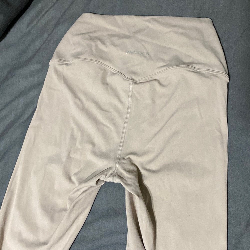 Paragon fitness nude leggings